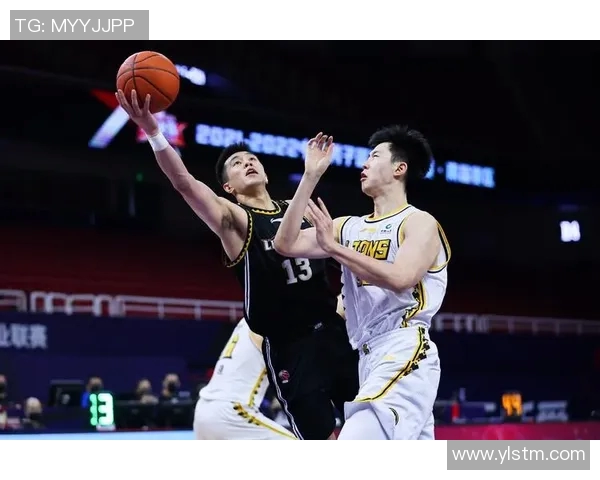 广厦与辽宁篮球对决精彩直播回放全程回顾与分析