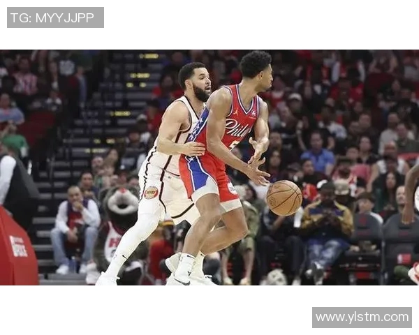 火箭队与76人队激战四节精彩瞬间回顾及赛后分析