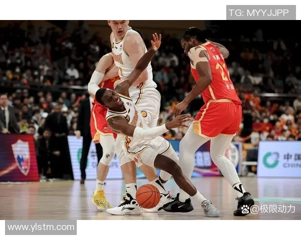 2021年CBA山西队与福建队激战回顾精彩瞬间与赛场亮点分析