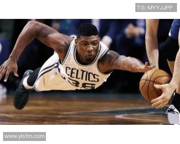 马库斯斯马特的篮球之路与领袖风范解析