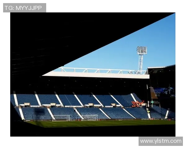 雷丁主场迎战西布朗力争胜利双方争夺英冠积分榜重要位置